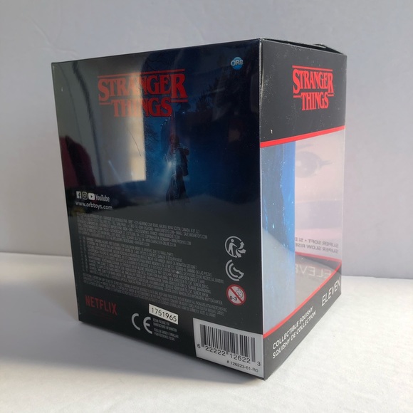 STRANGER THINGS Soft’N Slo Squishies Ultra Eleven - Picture 3 of 3